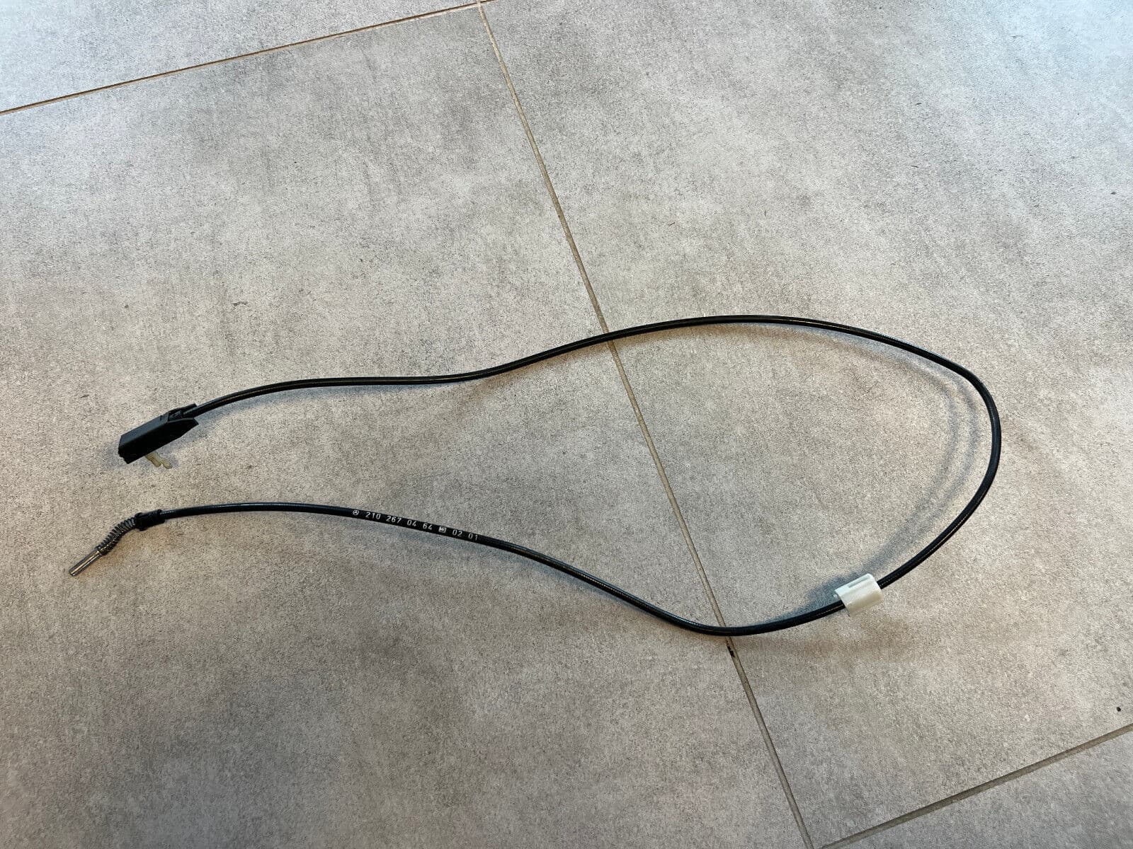 MERCEDES-BENZ Mercedes G class W463 Genuine Ignition Lock Wiring Loom A2102670464