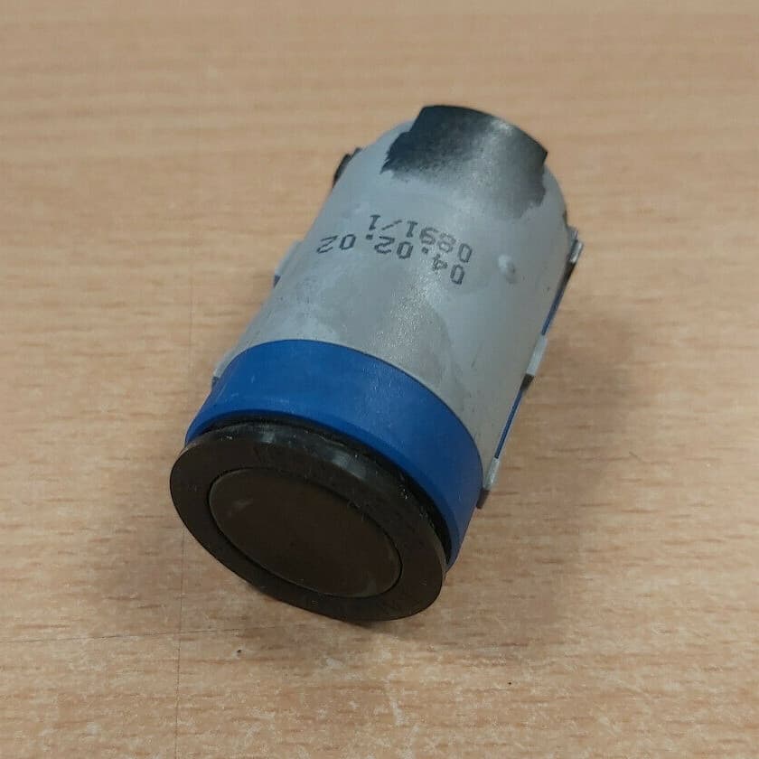 MERCEDES-BENZ GENUINE Mercedes Benz PDC Bumper Parking Assist painted black Sensor A0015425918
