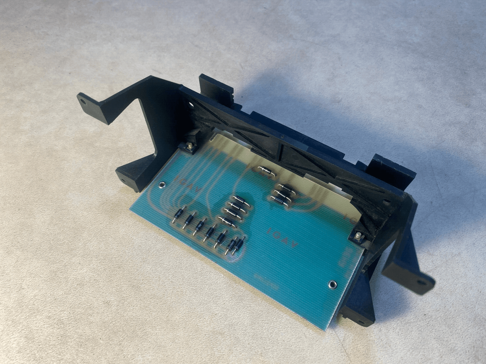 BMW GENUINE BMW 7 Series E23 Cable holder with Printed Circuit Board Heater Control