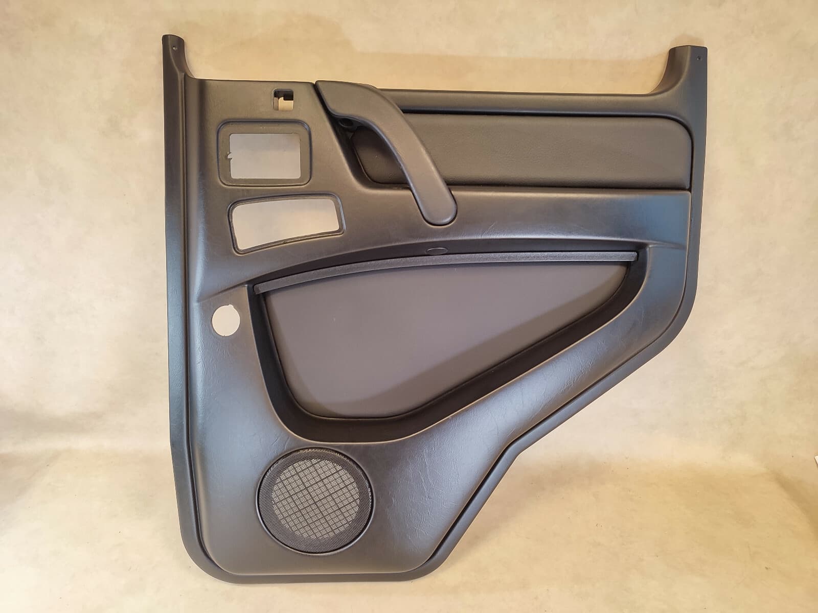MERCEDES-BENZ Mercedes G Class W463 Right Rear Door Trim Panel Black With Led A4637303951 9E43