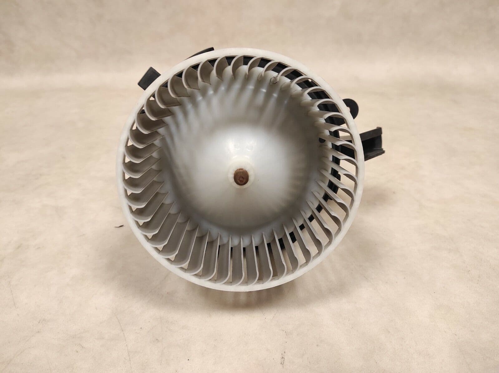 AUDI AUDI A4 A5 RS5 SQ5 S4 Q5 OEM CAR MOTOR FAN BLOWER 8T1820021, 8T1 820 021