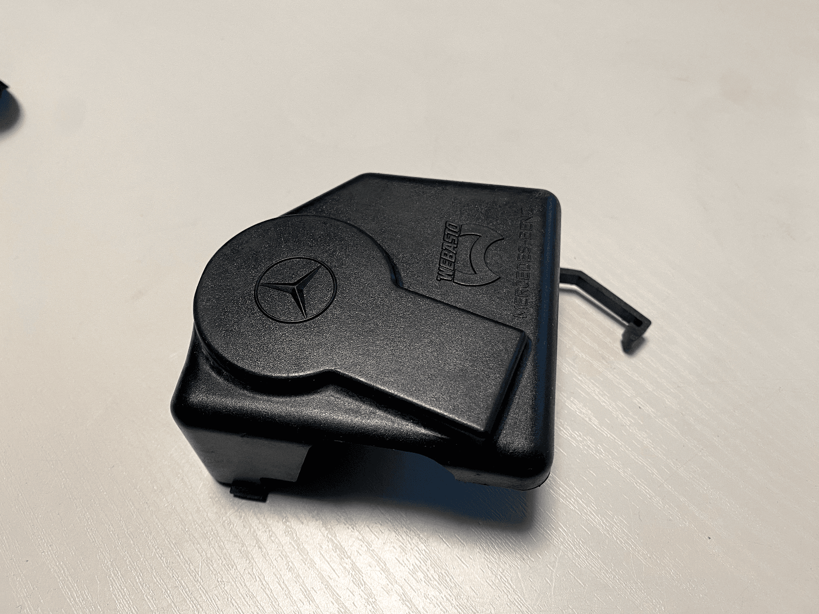 MERCEDES-BENZ Mercedes E G S class W124 W463 W140 Genuine Sunroof Motor Cover A1247820256