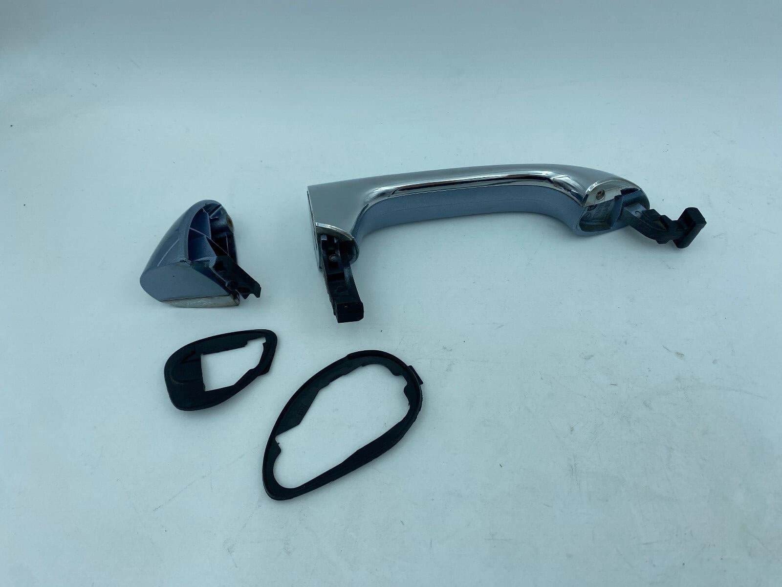 MERCEDES-BENZ Mercedes X164 GL450 ML550 Front Left Exterior Door Handle A1647600570