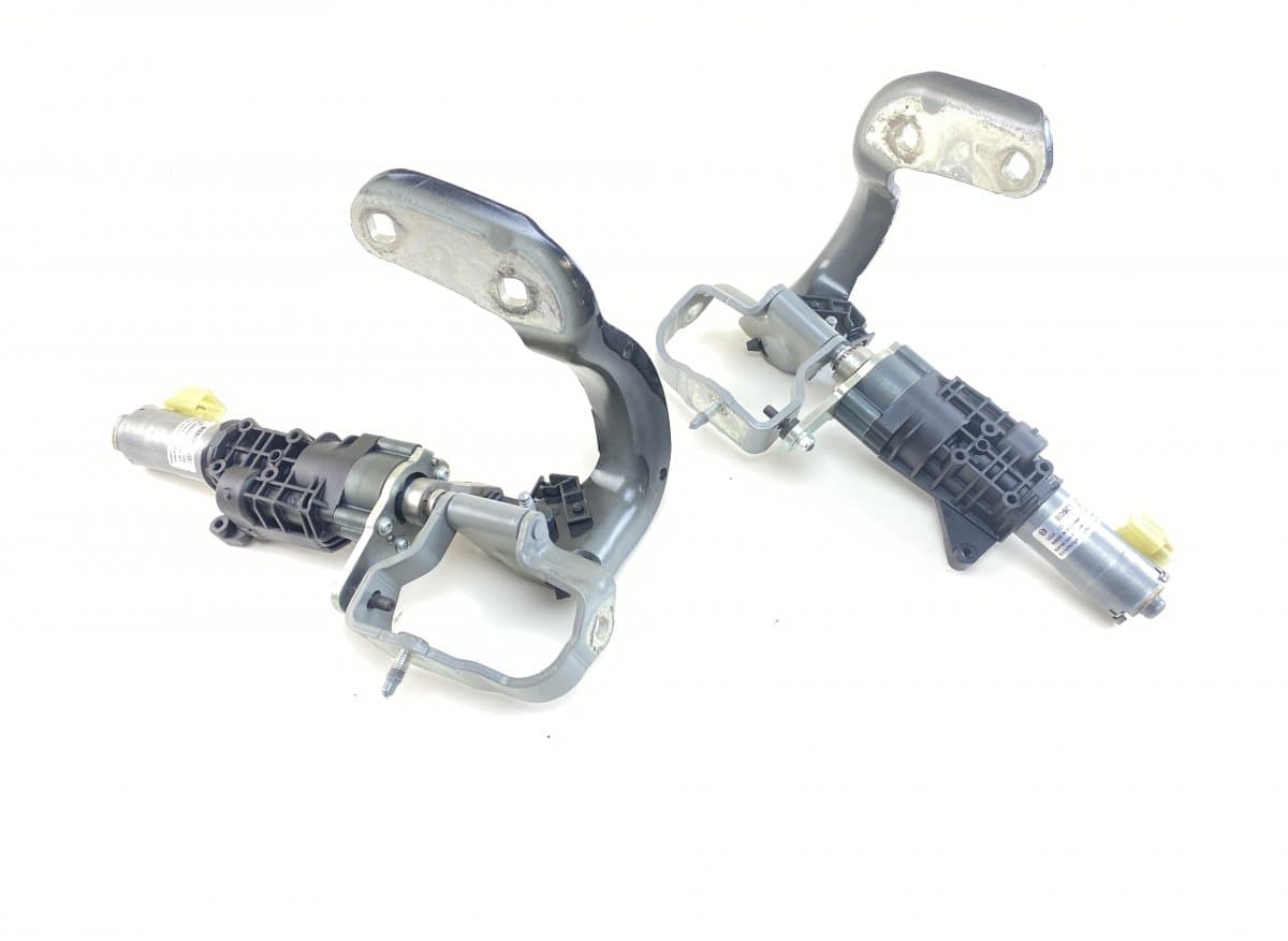 AUDI 0390204153 0390204154 Power bootlid / tailgate motor AUDI Q7 (4MB, 4MG) (2015-)