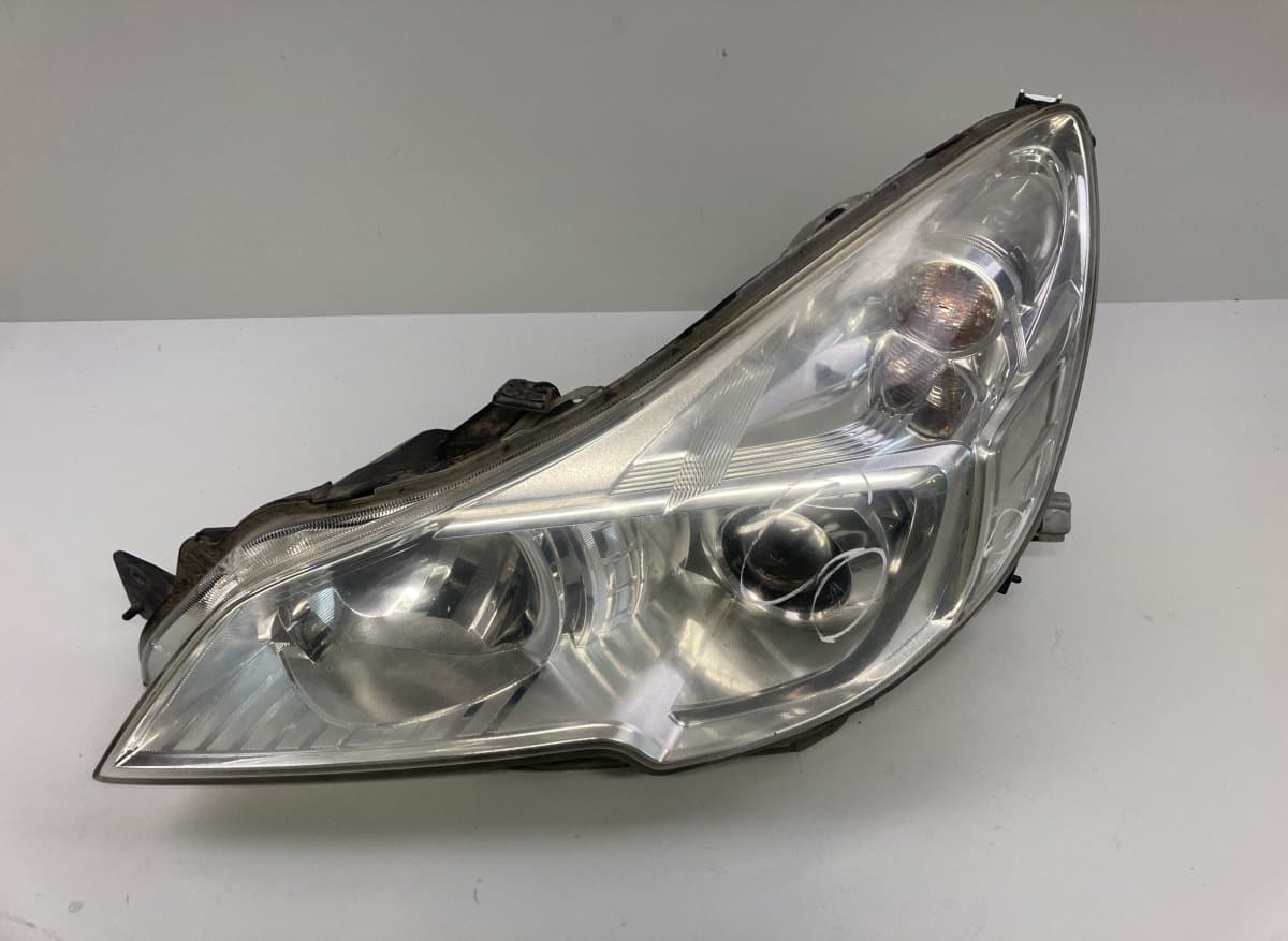 SUBARU 84001AJ110 84001AJ112 84001AJ111 Headlight left SUBARU LEGACY V / Outback (2009-2014)