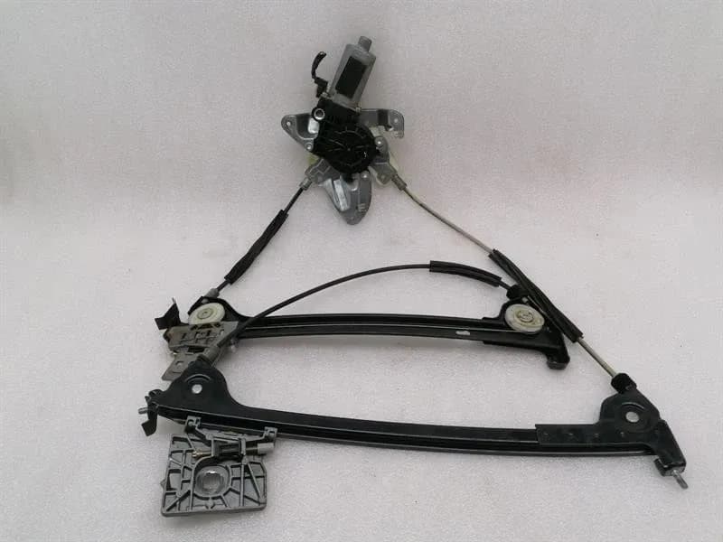 MERCEDES-BENZ MERCEDES SLK R170 Right Front Door Winder A1707201246 window regulator front right