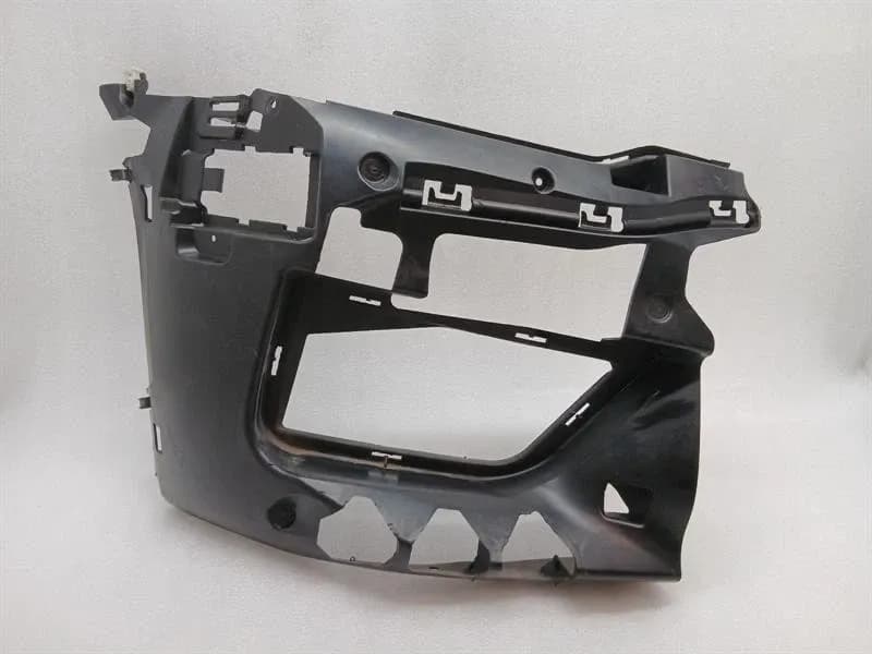 BMW BMW F90 M5 front bumper mount 8065320 mounting insert bumper front right-