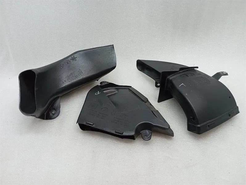 CHEVROLET Chevrolet Corvette C7 Pipe 23278771 Left Rear Brake Cooling Ducts -