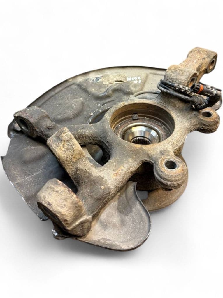 MERCEDES-BENZ A2123321601 A2123321000 Wheel bearing housing front right MERCEDES-BENZ E-CLASS (W212) (2009-2016)