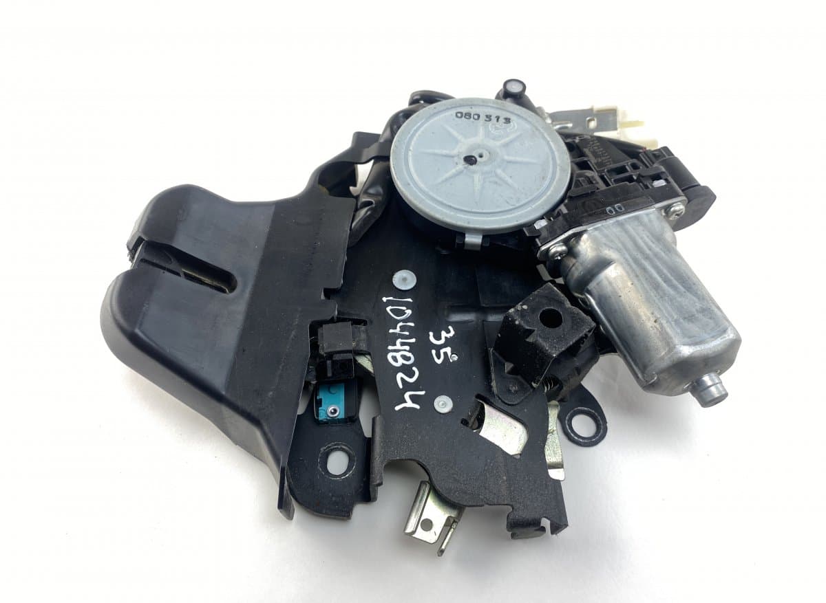 LEXUS 1638000370 163800-0370 Bootlid / tailgate lock LEXUS LS (_F4_) (04.06-)