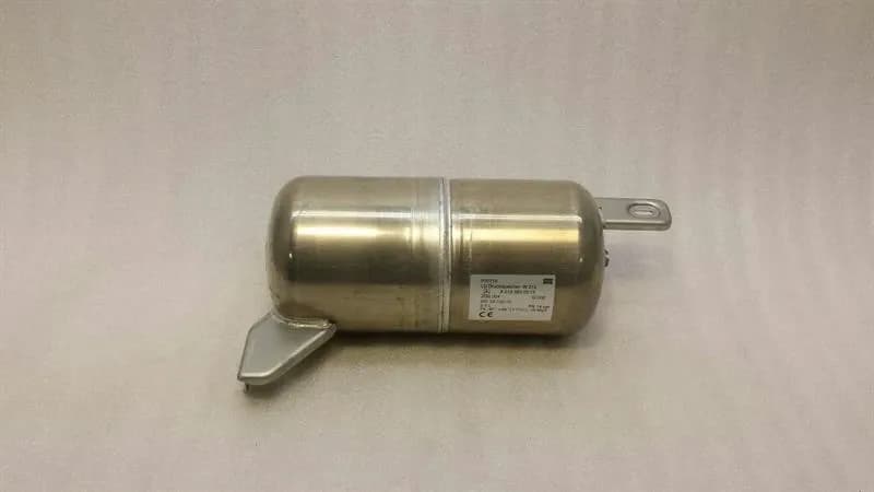 MERCEDES-BENZ Mercedes W212 Airmatic accumulator A2123200015 pressure accumulator air suspension-