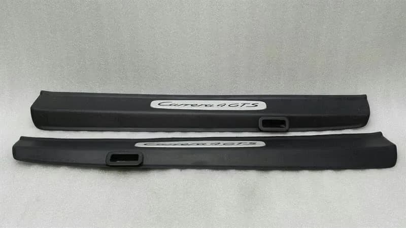 PORSCHE PORSCHE 911 991 Door Sill 99155530431 Einstiegsleiste Carrera 4 GTS 99155530330
