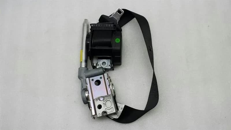BMW BMW 7 series E65 E66 rear seat belt 72117153322 seat belt belt rear-