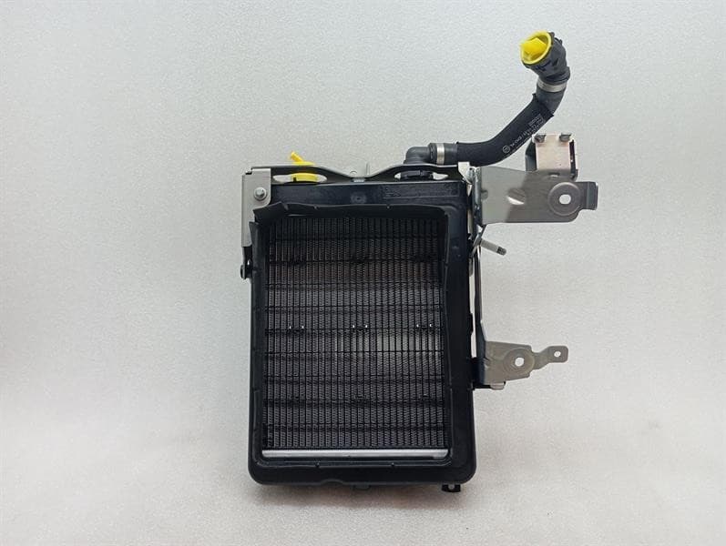 MERCEDES-BENZ Mercedes C Class W206 Water Radiator A0995005800 LH W206 AMG Water Cooler Radiator