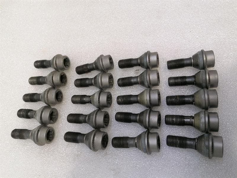 LAMBORGHINI Lamborghini Huracan LP640 EVO SPYDER 403601295C Titanium Wheel Bolt SET