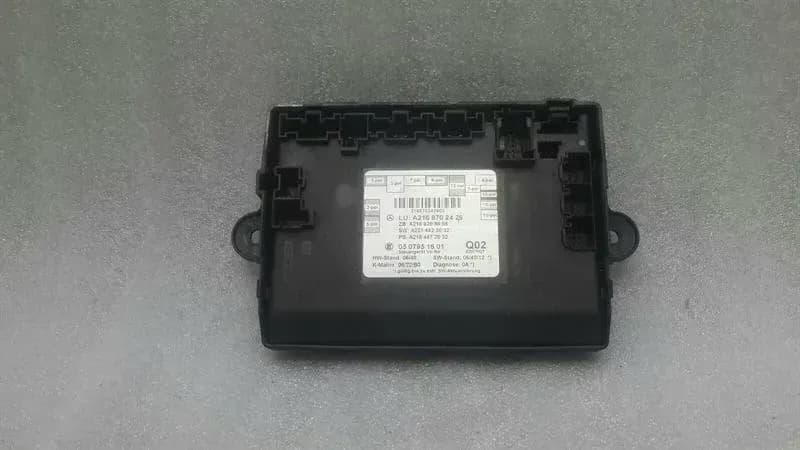 MERCEDES-BENZ Mercedes CL W216 right door module A2168702426 door control unit right RE