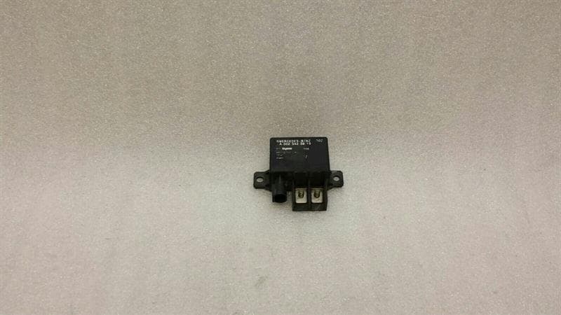 MERCEDES-BENZ Mercedes E Class W211 E500 Relay A0025423819 Relay Battery Battery