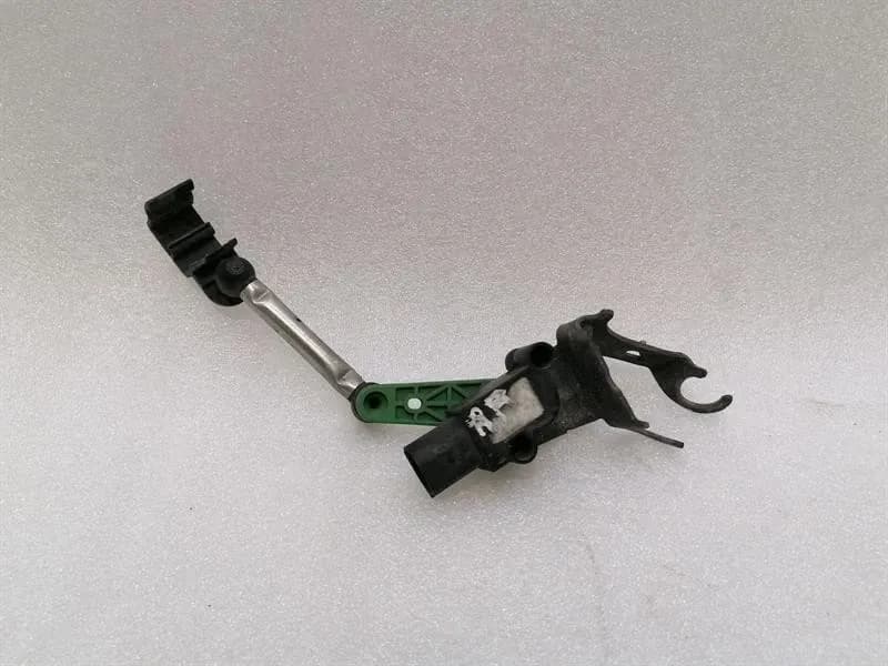 PORSCHE Porsche 911 991 Level Sensor 99163138100 Level Sensor 99160940802