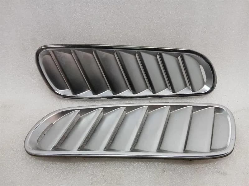 ASTON MARTIN Aston Martin Rapide 10-14 Front Grille AD43-16C692 BONNET Radiator Grille SET KIT