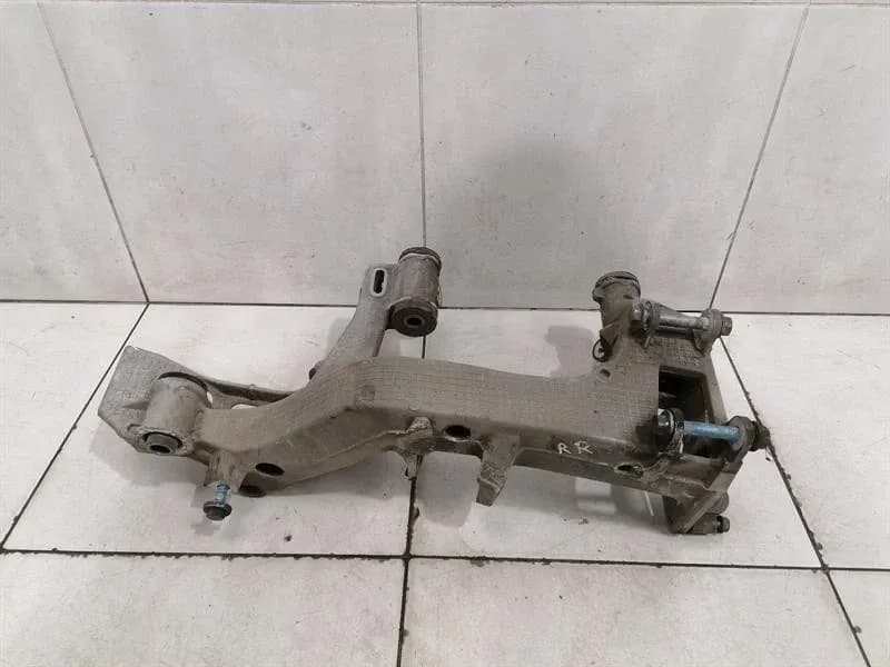 PORSCHE Porsche 911 997 subframe rear right 99733115203 axle frame rear axle right