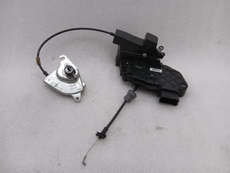 ASTON MARTIN Aston Martin Rapide 10-14 door lock 6G43-65-10234 door lock VL FRONT LEFT