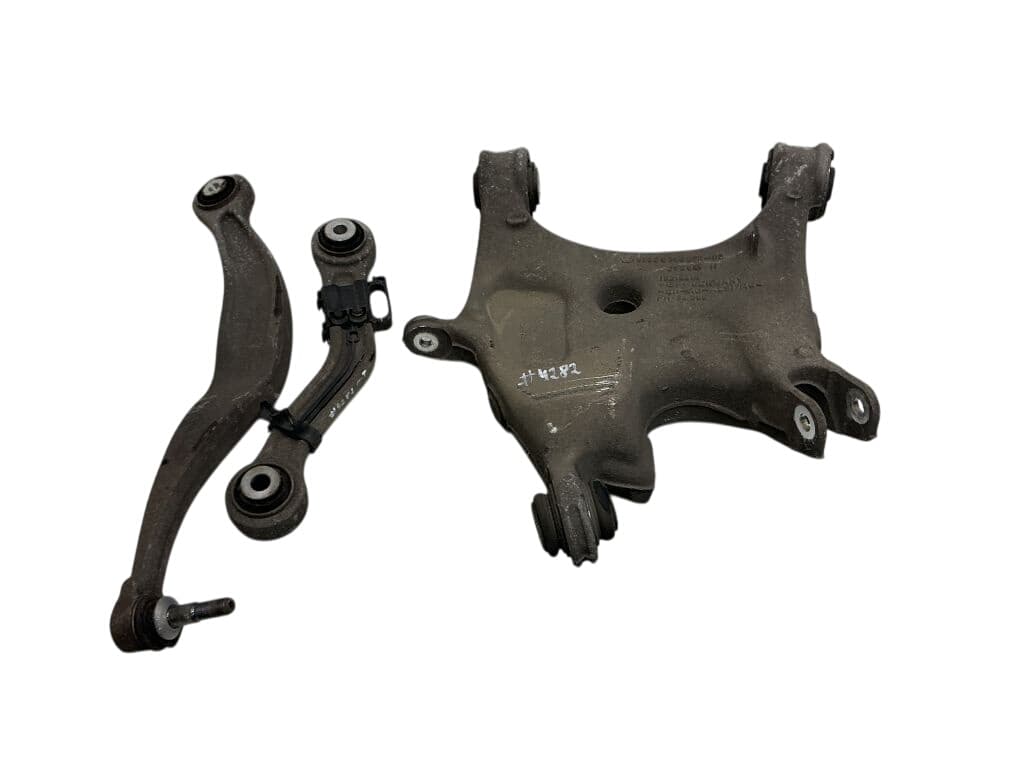 BMW 33326780072 33326779851 33326779848 6082T6 Rear Axle Track Control Arm lower Right BMW 5 GRAN TURISMO (F07) (2009-2017)