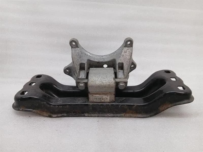 MERCEDES-BENZ Mercedes C Class W205 Gearbox Mount A2052405700 Gearbox Mount M177 AMG