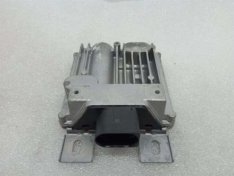 PORSCHE Porsche 911 991 electronic module 7P0906093B fuel pump control unit
