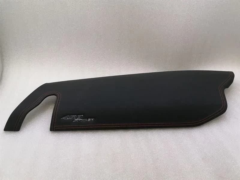 Ferrari 458 F142 Spider Dashboard 82957029 RHD RIGHT HAND DRIVE Red Stitching