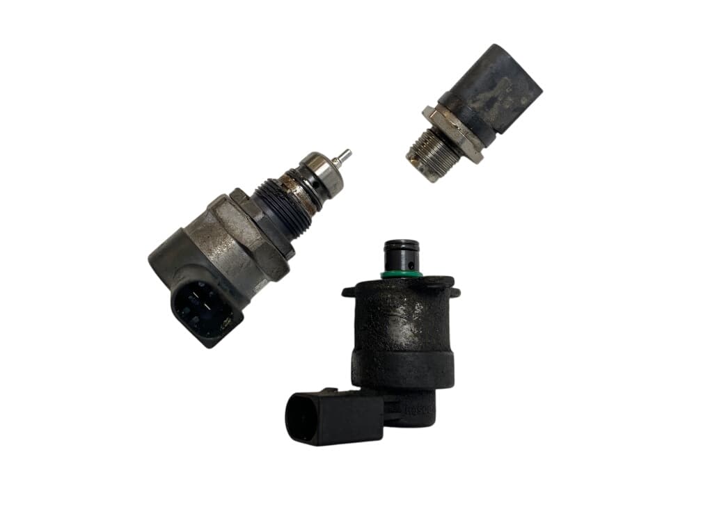 MERCEDES-BENZ 0281002927 A6420740284 0281002985 Fuel pressure regulator set MERCEDES-BENZ E-CLASS (W212) (2009-2016)