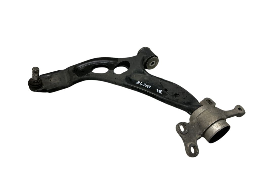BMW 31126879843 6879843 Front Axle Track Control Arm lower left BMW 2 Active Tourer (F45, F46) (2013-2021)
