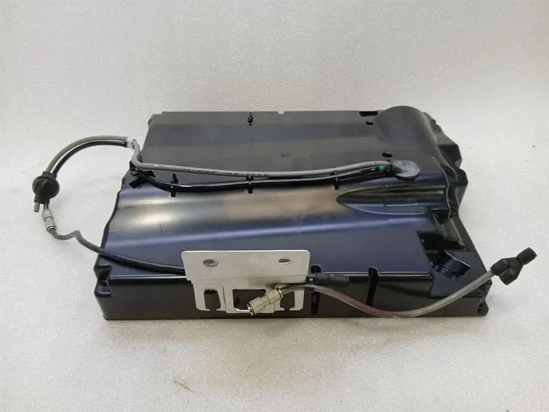 PORSCHE Porsche 911 991 Air Pump 99135819103 Spoiler Lip Air Pump