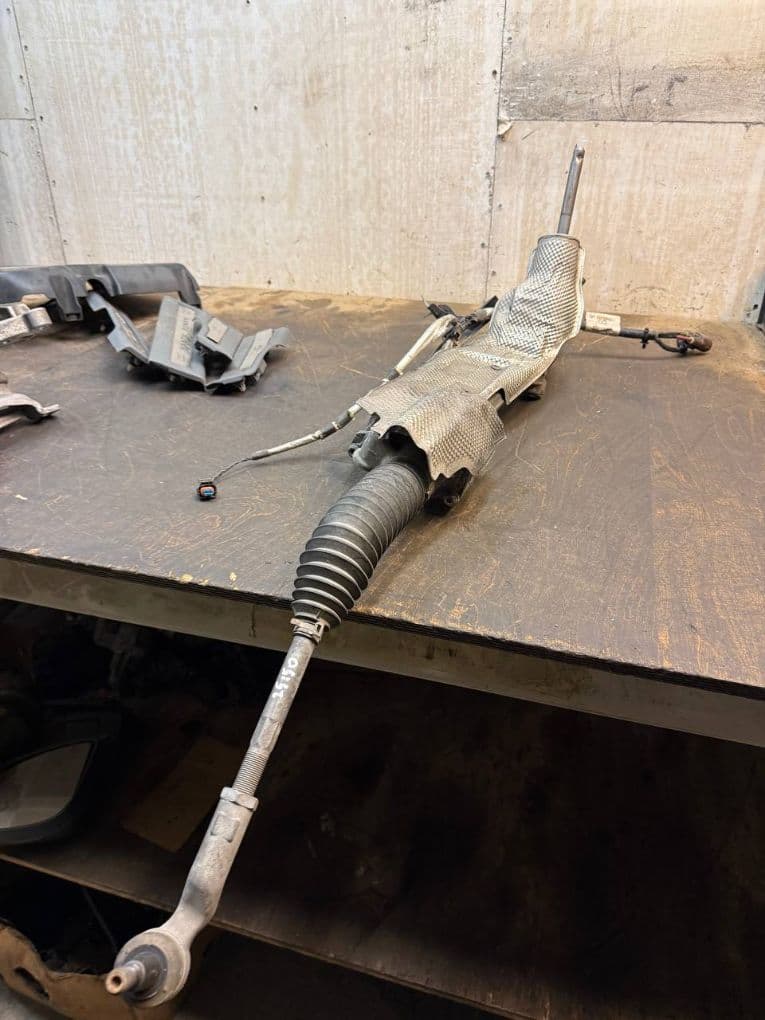 LAND ROVER LR088699 GJ323504AD LR122727 JJ323504AB LR142575 RMJJ323504AB Steering rack LAND ROVER EVOQUE I (L538) (2011-2018)