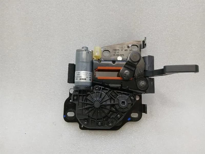 PORSCHE Porsche Boxster Spyder 9P1871565 Lock Latch Top Soft Top Lock