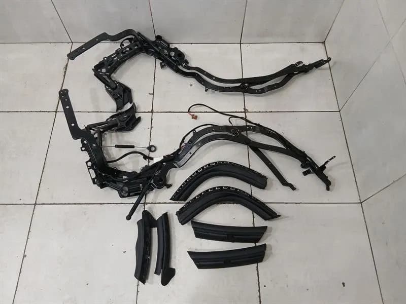 PORSCHE Porsche Boxster 718 98156791301 Roof Hinge Set for Spyder Hinge Set Only