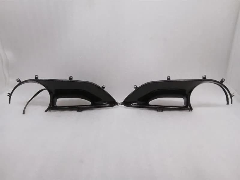 FERRARI Ferrari 488 F142M Rear Light Carbon Surround 86937600 Rear Fairing Set
