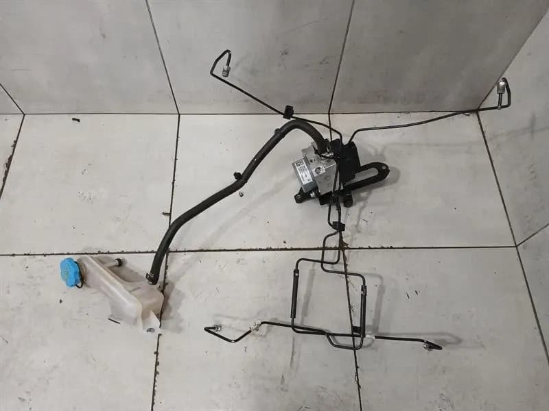 CHEVROLET CHEVROLET CORVETTE C8 HYDRAULIC PUMP 84923536 HYDRAULIC PUMP Axle Lift