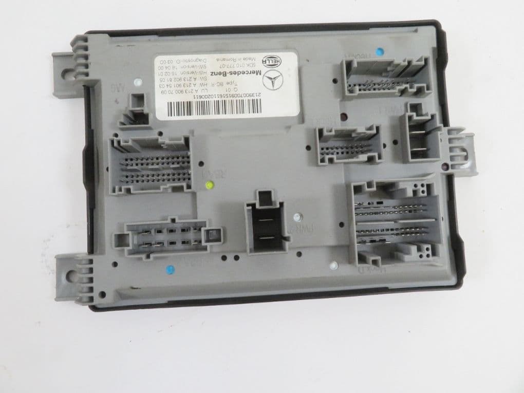 MERCEDES-BENZ A2139009312 A2139006736 Fuse box MERCEDES-BENZ E-CLASS (W213) (2016-2023)