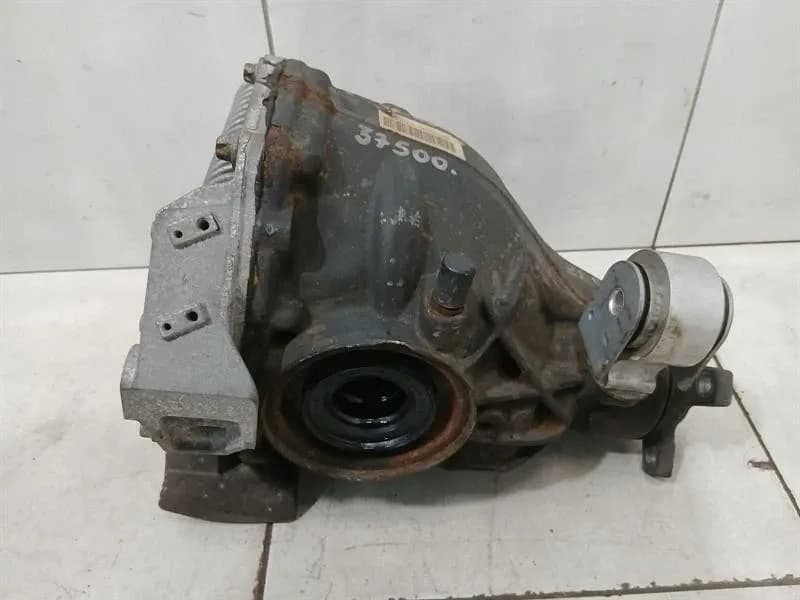 MERCEDES-BENZ Mercedes C63 AMG W205 Rear Diff A2053500124 C63 2.82 Rear Differential