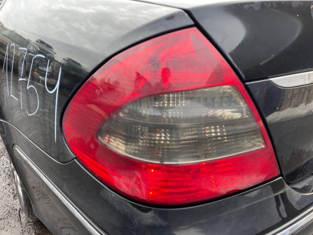 MERCEDES-BENZ 2118202364 Tail light left MERCEDES-BENZ E-CLASS (W211) (2002-2009)