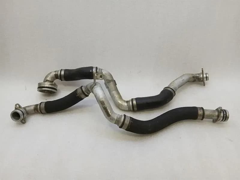 MERCEDES-BENZ Mercedes GT R190 Roadster Oil Feed Pipe Set A1781800000 Hose Oil Line