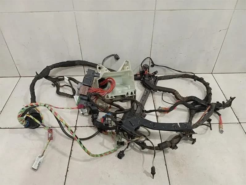 MERCEDES-BENZ Mercedes C Class W205 Engine Bay Wiring Harness A2055401312 Wiring Harness AMG