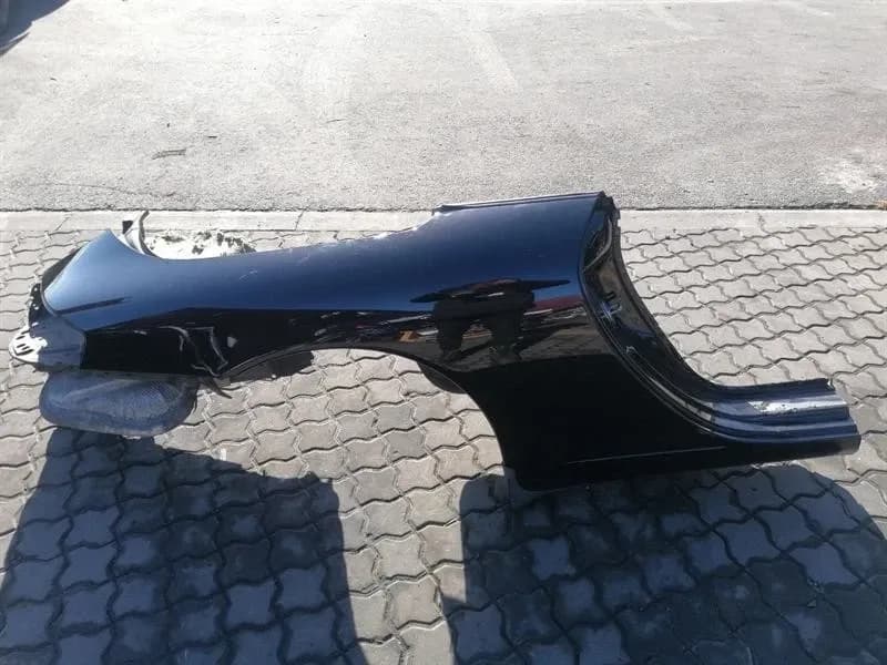 PORSCHE Porsche 911 996 convertible C2 rear right wing 99650396206 rear right wing