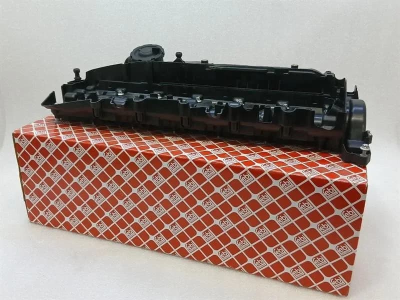 BMW NEW NEW BMW 5 F10 F11 ENGINE VALVE COVER 11128507607 FEBI DIESEL 180KW N57