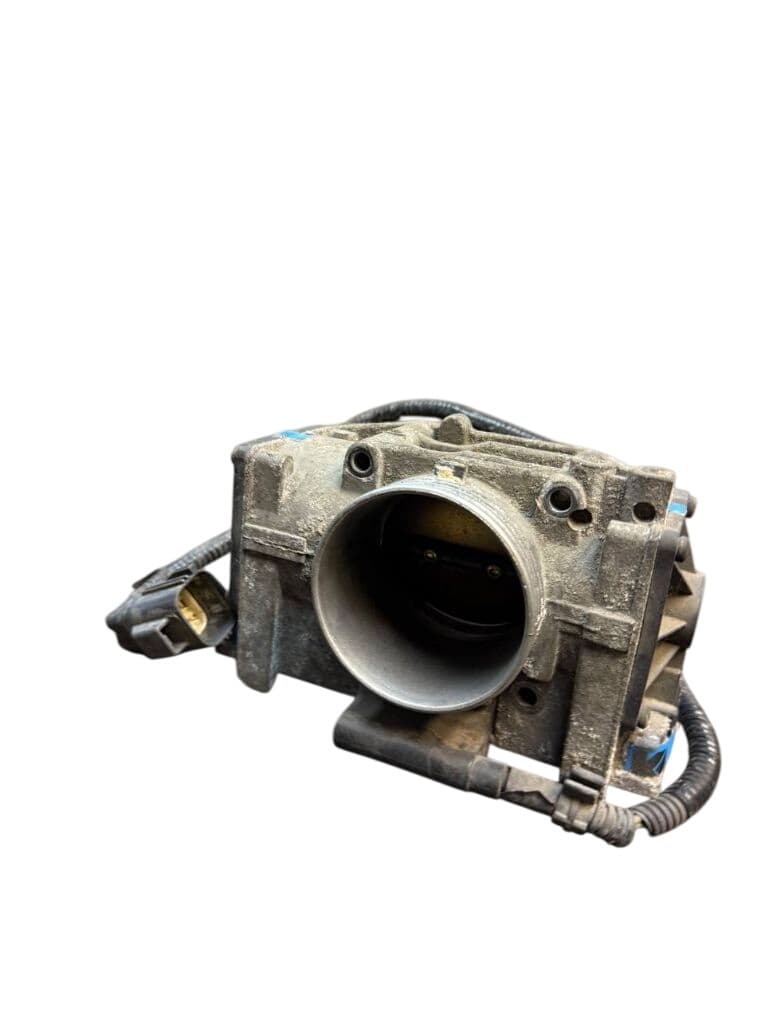 VOLVO 8644345 30677202 Throttle body VOLVO V70 II / XC70 I (P80) (2000-2007)