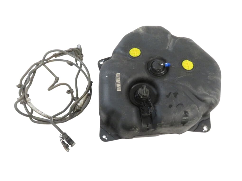 MERCEDES-BENZ A2124704802 A2124700200 A2124760101 A2124760601 AdBlue tank MERCEDES-BENZ E-CLASS (W212) (2009-2016)