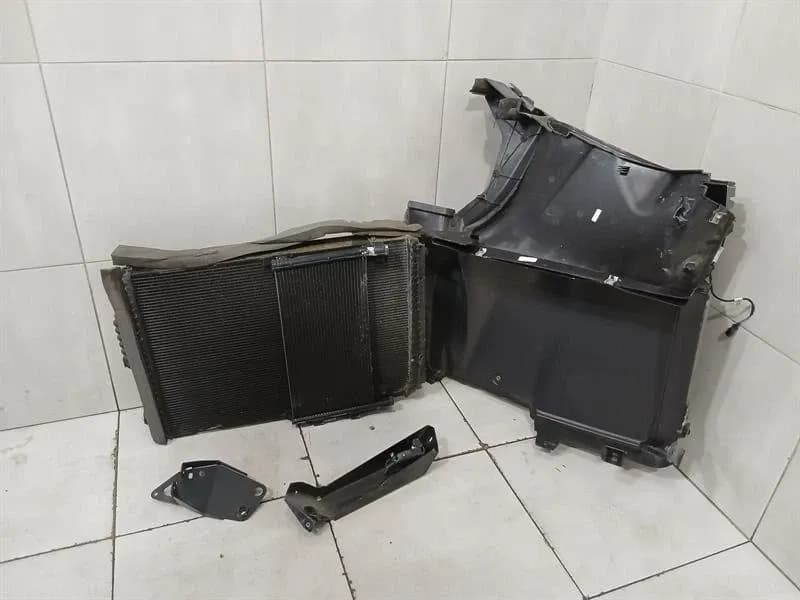 MCLAREN McLaren 720S Coupe Radiator Pack 11L0360CP REAR Radiator Pack RIGHT RIGHT