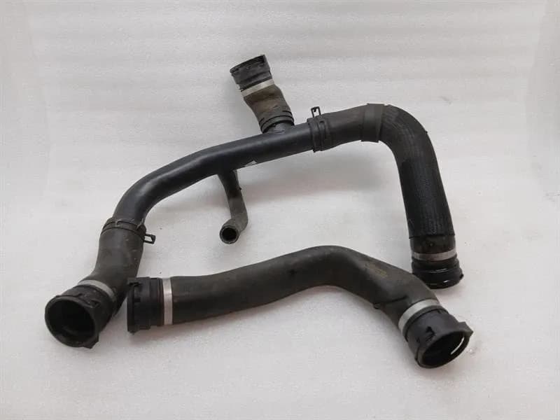 ASTON MARTIN Aston Martin Rapide 10-14 Pipe 8D33-8555-AB Hose SET OF 2