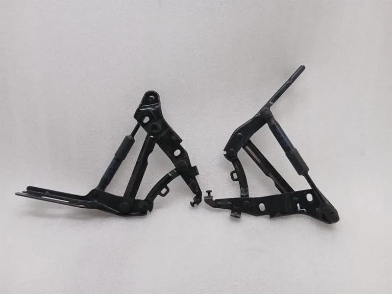 AUDI Audi R8 4S AWD boot hinge set 4S7827301 tailgate hinge set