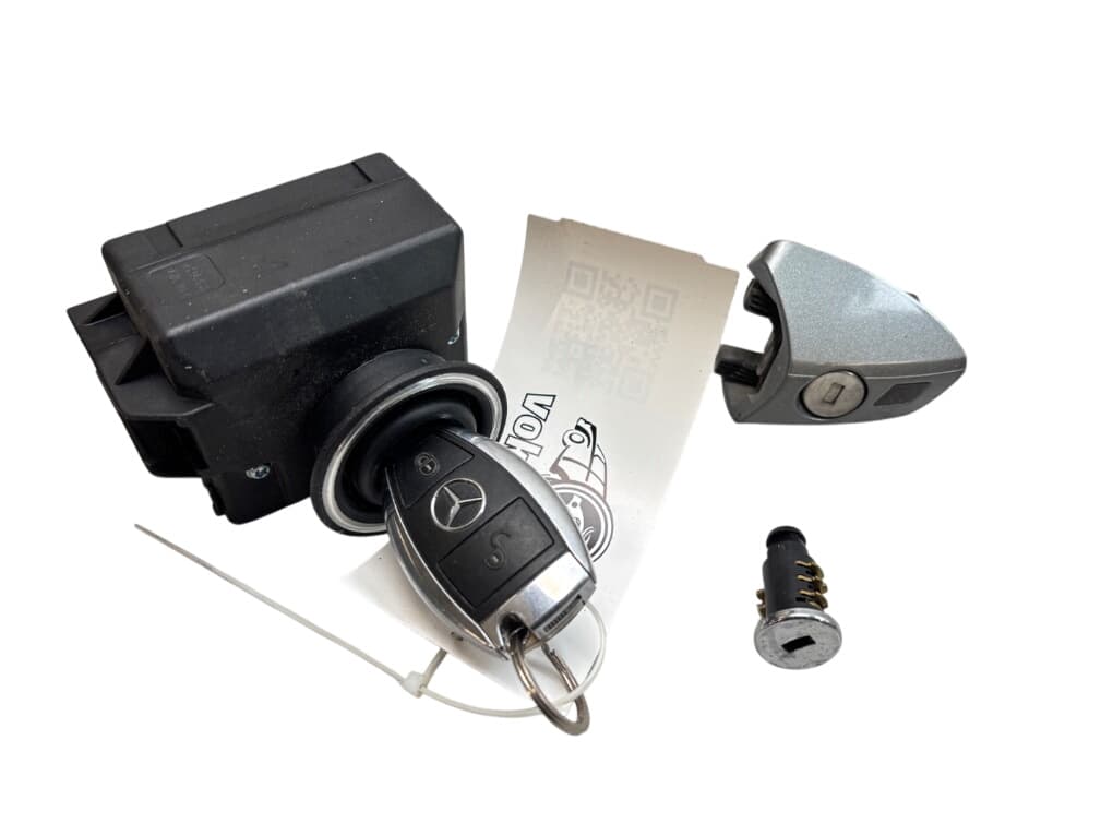 MERCEDES-BENZ A2075450208 Ignition switch lock (ignition barrel) MERCEDES-BENZ C-CLASS (W204) (2007-2013)